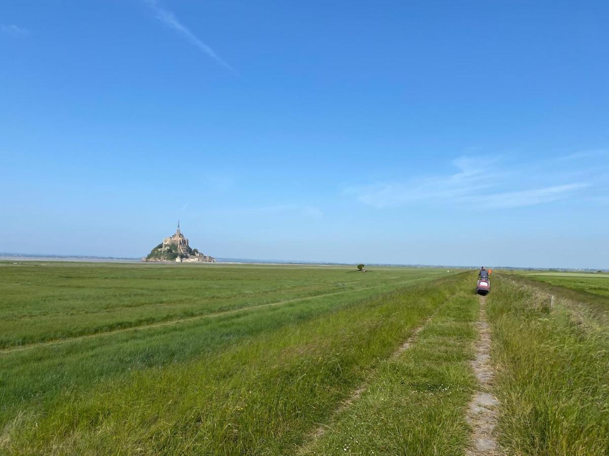 Maison Baie Du Mont Saint-Michel Cherrueix Exterior foto